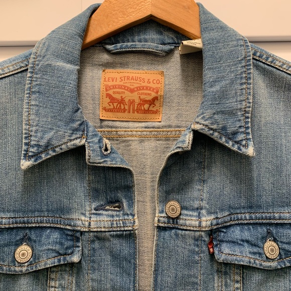 Levi Jean Jacket - Picture 3 of 7
